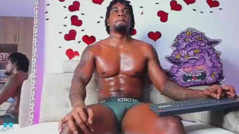 Snapshot of logan_drakex chatting on 18, 7, 2026 LOGAN DRAKE online show from 18, 7, 2026