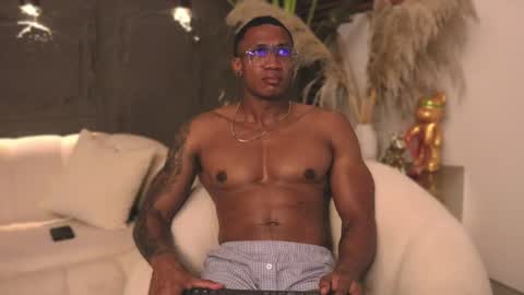 logan_varela online show from 20, 2, 2025