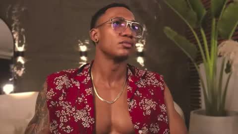 logan_varela online show from 22, 2, 2025