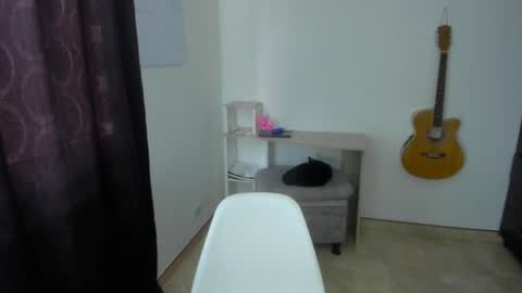 Logan online show from 28, 1, 2025