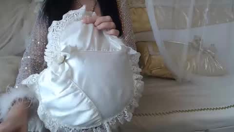 Lilu online show from 13, 10, 2025