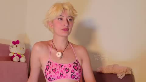 Snapshot of lola_creammy chatting on 15, 5, 2026 Lola . online show from 15, 5, 2026
