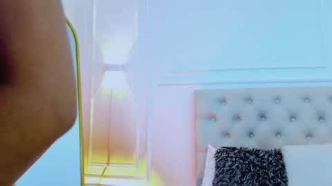 Snapshot of lola_red956680 chatting on 10, 10, 2025 lola red online show from 10, 10, 2025