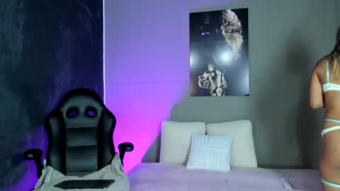 Snapshot of lola_red956680 chatting on 5, 3, 2026 lola red online show from 5, 3, 2026