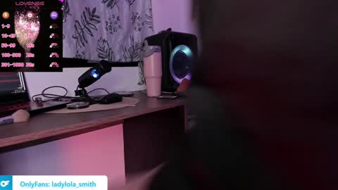 Snapshot of lolaasmith_21 chatting on 26, 1, 2025 lolaasmith_21 online show from 26, 1, 2025