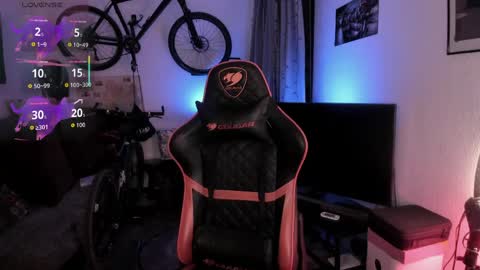 lolaasmith_21 online show from 26, 4, 2026