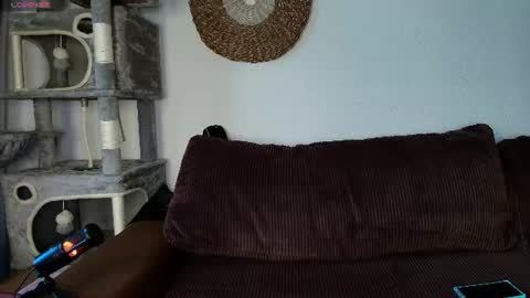 lolaasmith_21 online show from 12, 6, 2026