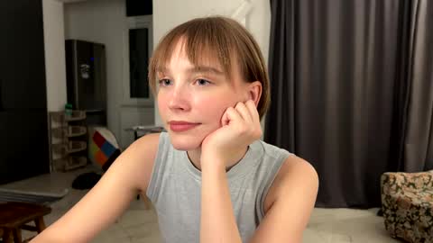 lolaatatee online show from 26, 5, 2026