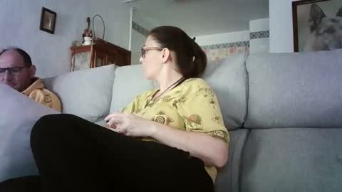 LOLA HUESO y ERIC online show from 27, 4, 2026