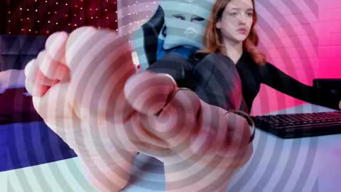 lolalemona online show from 16, 2, 2025