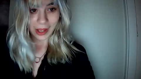 Lola Lixx online show from 4, 4, 2026