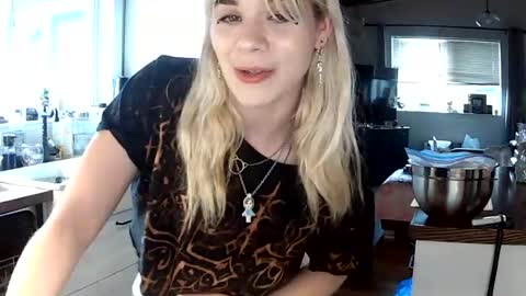 Snapshot of lolalixx6969 chatting on 14, 7, 2026 Lola Lixx online show from 14, 7, 2026