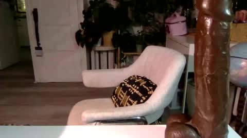 Snapshot of lolalustful chatting on 2, 2, 2025 Lola Lustful online show from 2, 2, 2025