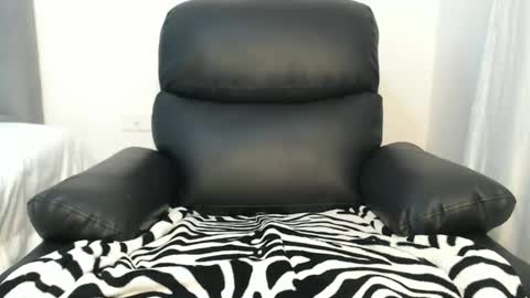 Lola online show from 9, 3, 2025