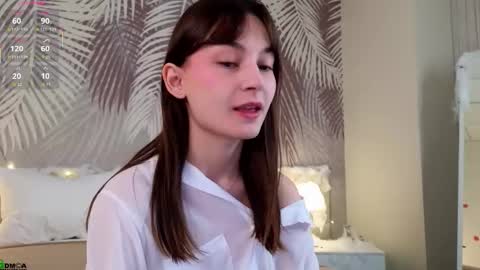 Snapshot of lolaprise chatting on 20, 10, 2025 Lola online show from 20, 10, 2025