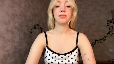 Mia online show from 29, 7, 2026
