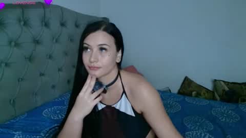 Sweet Jazmin online show from 12, 6, 2026