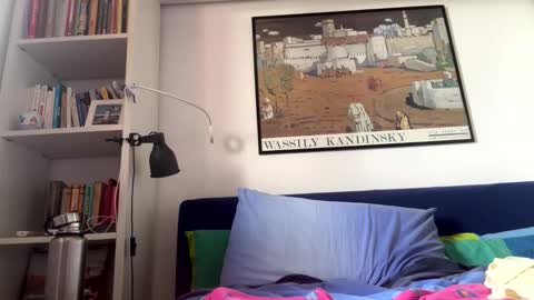 lollopup online show from 15, 4, 2026