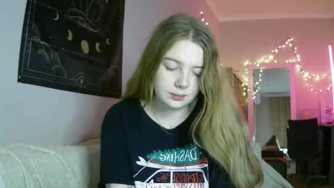 Lilly online show from 25, 12, 2024