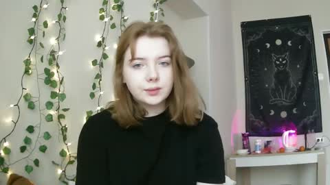 Lilly online show from 18, 2, 2025