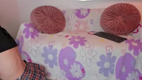 Snapshot of lollypetitte_ chatting on 5, 3, 2026 Lolly online show from 5, 3, 2026