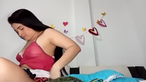 estehfania online show from 18, 6, 2026