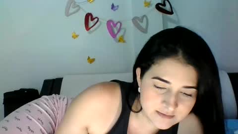 estehfania online show from 11, 7, 2026