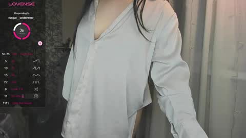 lona online show from 3, 2, 2025