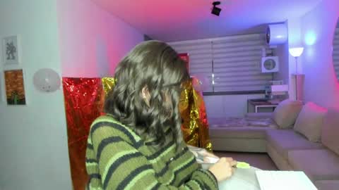 Snapshot of lonelly_lolly98 chatting on 4, 1, 2025 SABRINA online show from 4, 1, 2025