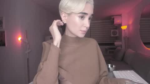 Snapshot of lonelly_lolly98 chatting on 10, 2, 2025 SABRINA online show from 10, 2, 2025