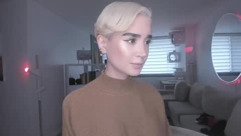 Snapshot of lonelly_lolly98 chatting on 12, 2, 2025 SABRINA online show from 12, 2, 2025