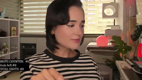 Snapshot of lonelly_lolly98 chatting on 22, 12, 2025 SABRINA online show from 22, 12, 2025