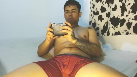 lonelydick2002 online show from 23, 1, 2025