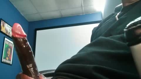 Snapshot of longblack37 chatting on 1, 3, 2025 slim reaper online show from 1, 3, 2025