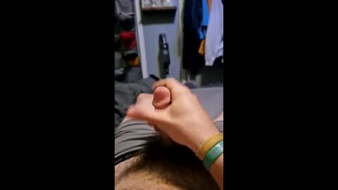 Snapshot of longhairguy27 chatting on 11, 10, 2025 longhairguy27 online show from 11, 10, 2025