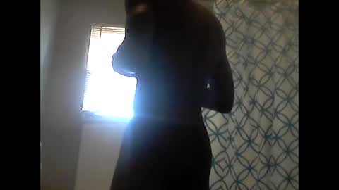 Snapshot of longjohnpurp29 chatting on 12, 9, 2025 how can i plz u online show from 12, 9, 2025