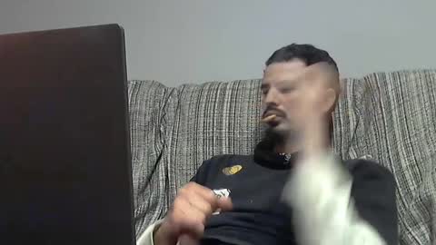 Alejandro Rulitos Twitter longnight55 Intagram 5longnight5 online show from 17, 2, 2025