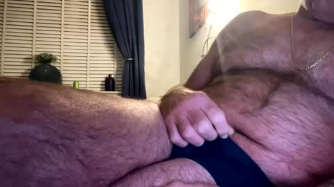 longshank09 online show from 9, 2, 2025