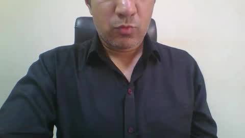 Snapshot of longthick1985 chatting on 15, 4, 2026 Lleida-man online show from 15, 4, 2026