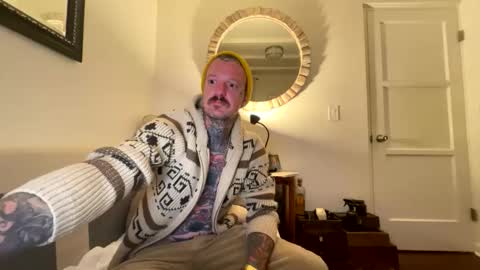 Snapshot of longwalksonthebeach69 chatting on 4, 3, 2026 longwalksonthebeach69 online show from 4, 3, 2026