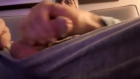 looking469 online show from 7, 10, 2025