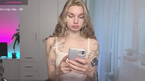 Snapshot of lookluna chatting on 28, 6, 2026 Luna online show from 28, 6, 2026