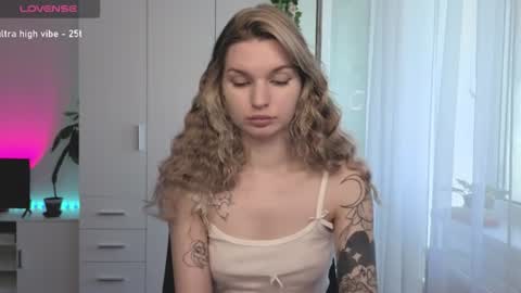 Snapshot of lookluna chatting on 13, 7, 2026 Luna online show from 13, 7, 2026
