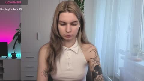 Snapshot of lookluna chatting on 22, 7, 2026 Luna online show from 22, 7, 2026