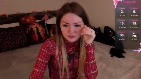 Snapshot of lora_amber chatting on 31, 10, 2025 Lora online show from 31, 10, 2025