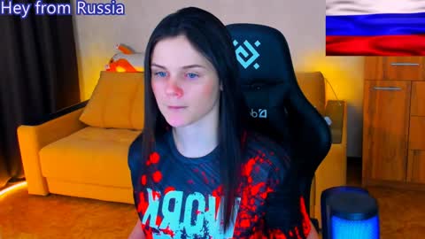 Lora Cain online show from 15, 1, 2025