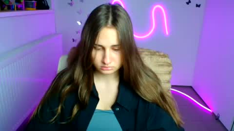 Snapshot of lora_kisses chatting on 27, 6, 2026 Lora online show from 27, 6, 2026