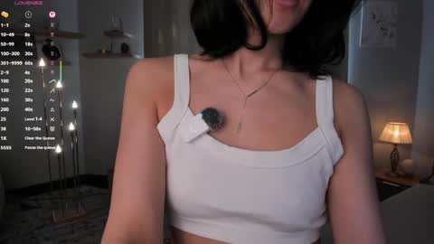 Lora control 2 min for every new Fan Club subscriber online show from 29, 3, 2026