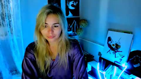 Lora online show from 22, 7, 2026