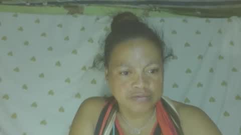 LorahxVane online show from 24, 4, 2026